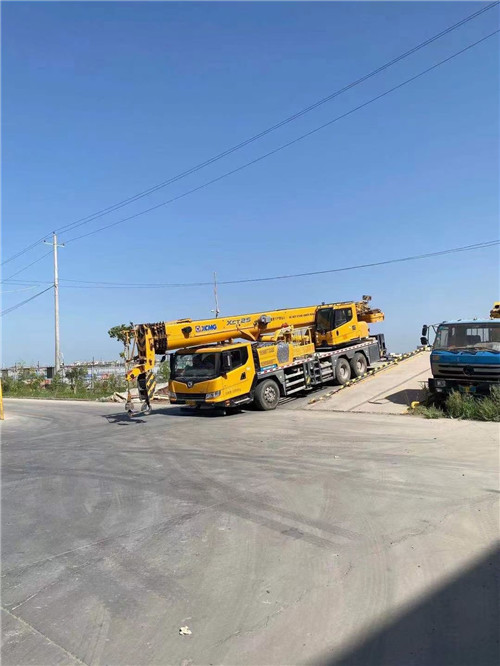 铅山县吊车作业时，可能会产生哪些额外收费项目？